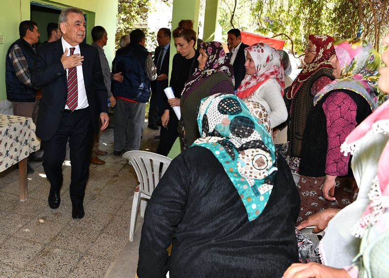 Başkan Kocaoğlu'na şiirli karşılama