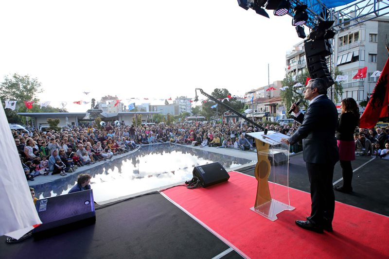 Dünya çocukları Karşıyaka'da buluştu