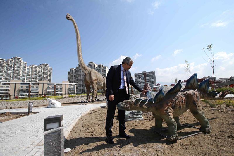 Karşıyaka'nın ‘Evrensel Çocuk Müzesi’ gün sayıyor
