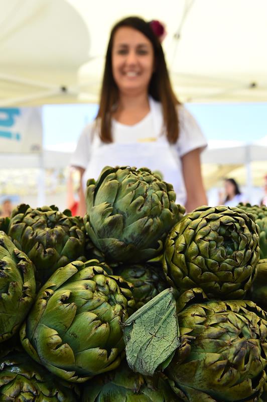 Urla'nın renkli festivali başladı