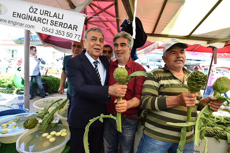 Urla'nın renkli festivali başladı