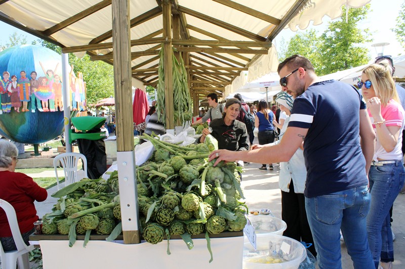 Urla'nın renkli festivali başladı