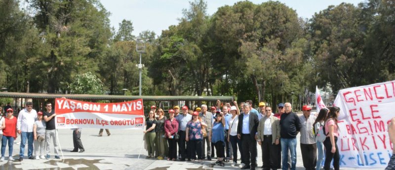 İzmir'de 1 Mayıs coşkusu