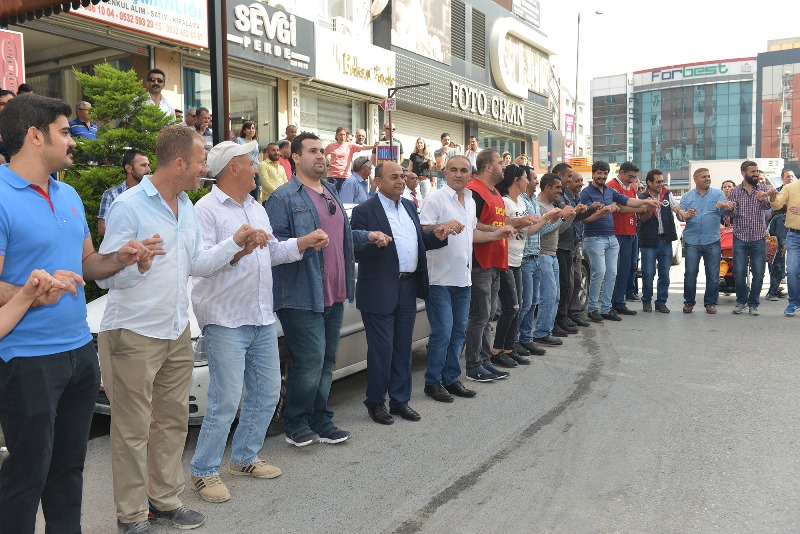 İzmir'de 1 Mayıs coşkusu
