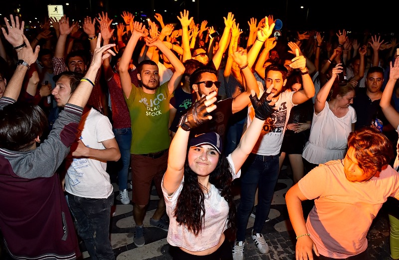 İzmir'de Hıdrellez coşkusu
