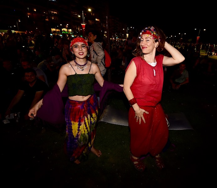 İzmir'de Hıdrellez coşkusu