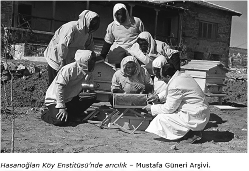 Tarihe ışık tutan sergi