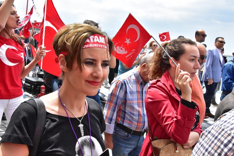 19 Mayıs'a ''Halk kutlaması''