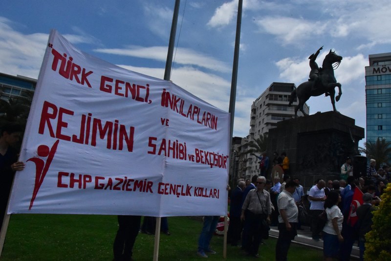 19 Mayıs'a ''Halk kutlaması''