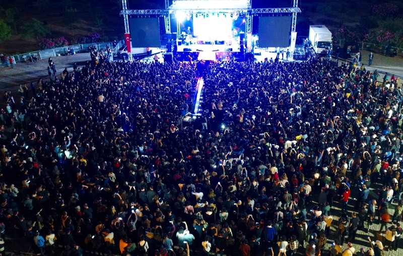 Bu festival gençlerin
