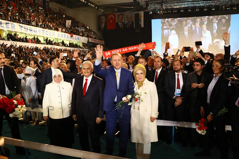AK Parti'de kongre günü...