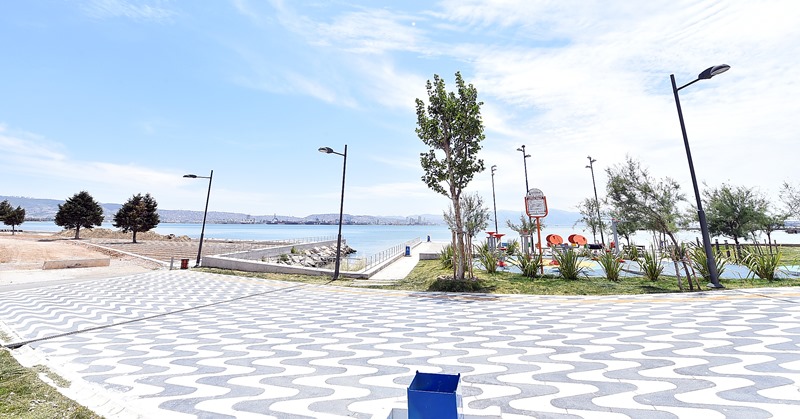 Bayraklı'ya altın dokunuş