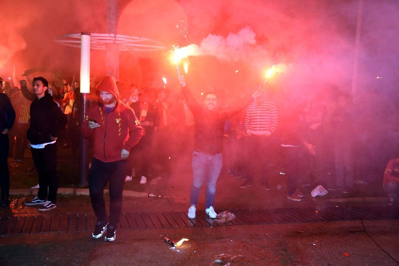 Bornova'da yağmur altında Göztepe coşkusu