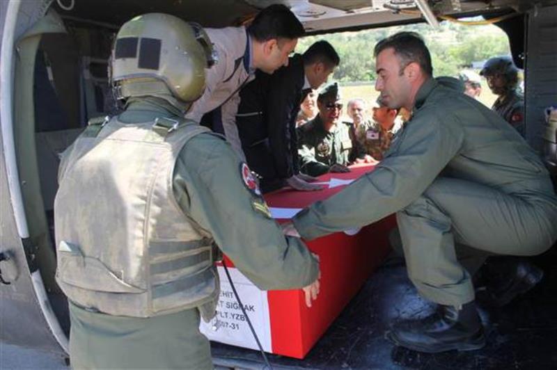 Şehitler son yolculuğuna uğurlanıyor