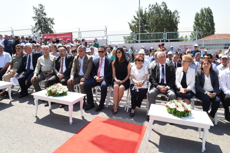 Bornova'da Aydoğan'ı duygulandıran vefa