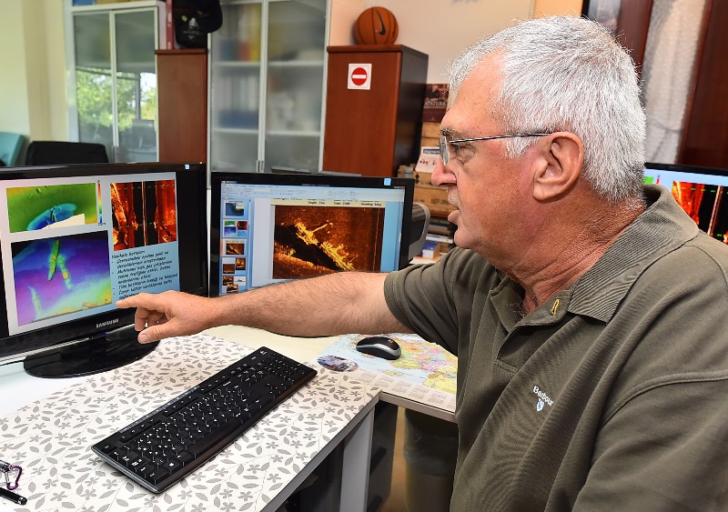 İzmir Körfezi'nde batık gemi bulundu