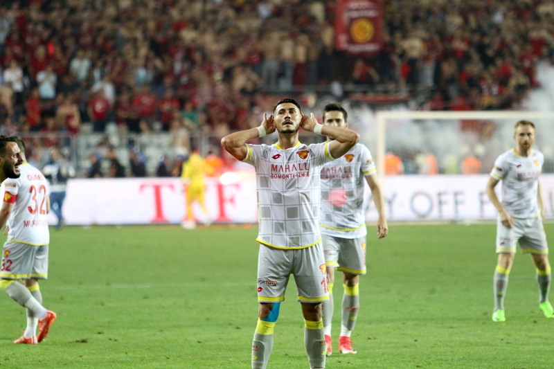 Göztepe Süper Lig’e yükseldi!
