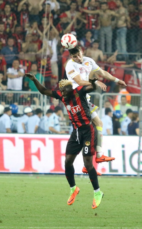 Göztepe Süper Lig’e yükseldi!