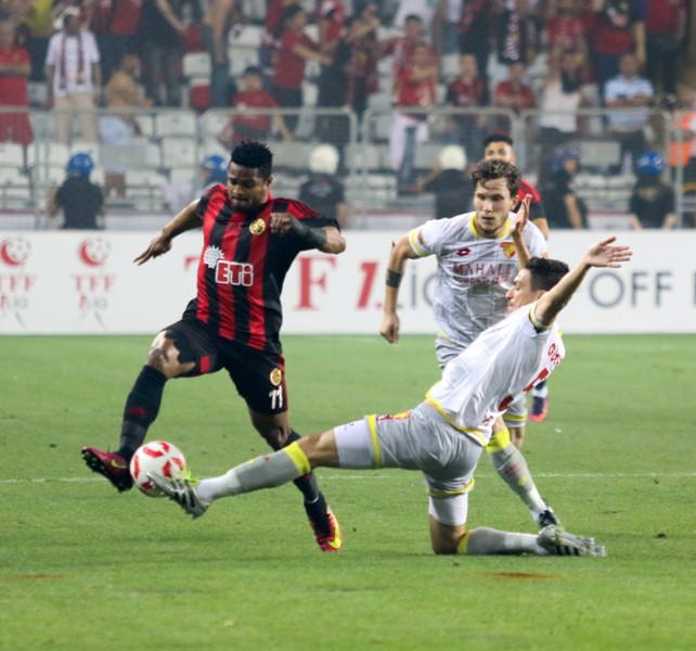 Göztepe Süper Lig’e yükseldi!