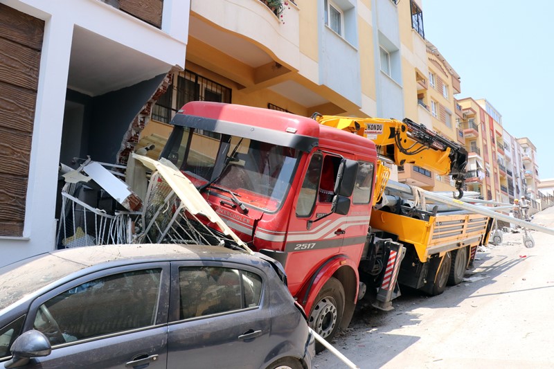 Buca'da faciadan kıl payı dönüldü