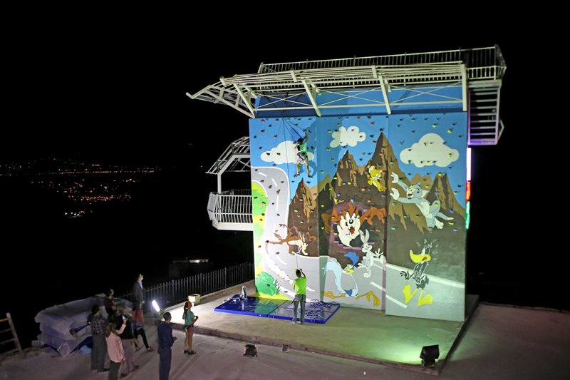 Adrenalin tutkunlarına müjde: İzmir'in en büyüğü