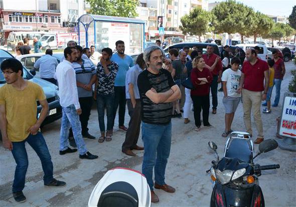 Deprem İzmir'de panik yarattı