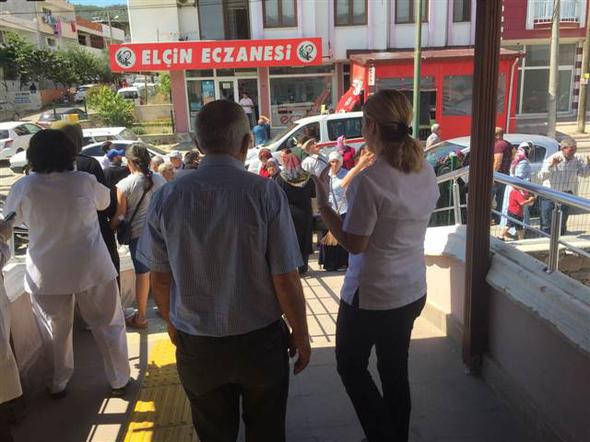 Deprem İzmir'de panik yarattı