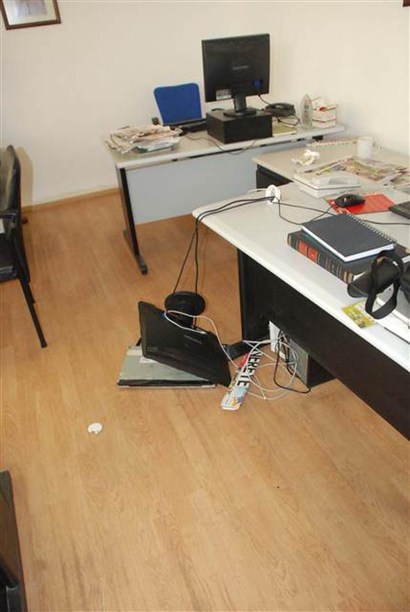 Deprem İzmir'de panik yarattı