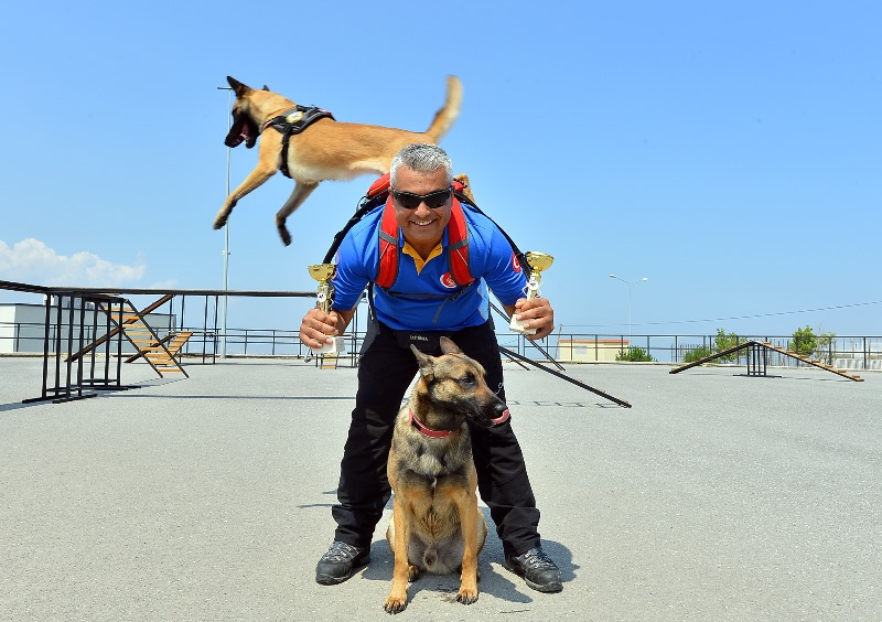 Şampiyon Hera