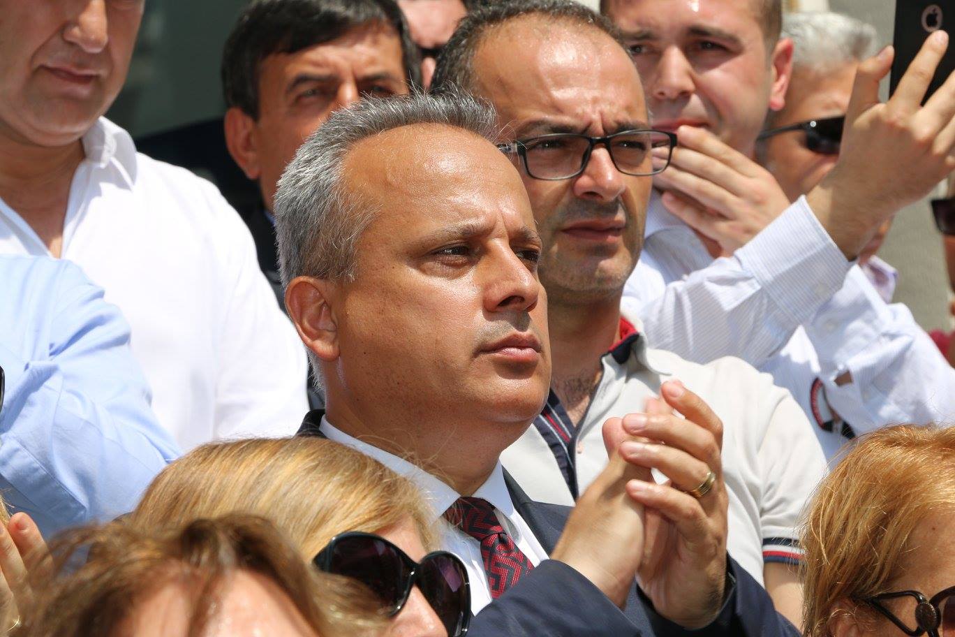 CHP 'adalet' için toplandı