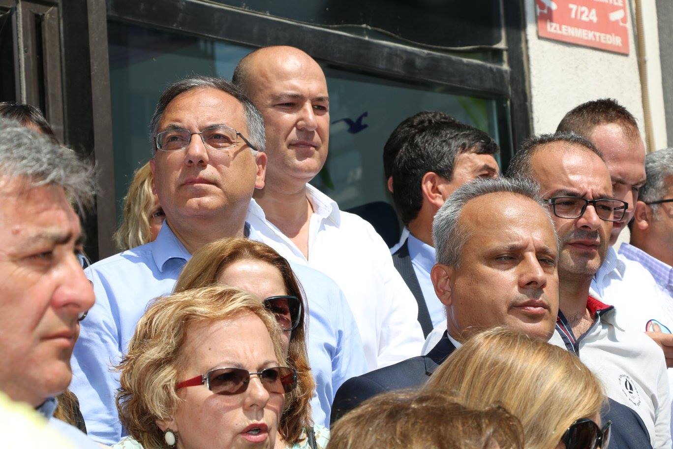 CHP 'adalet' için toplandı