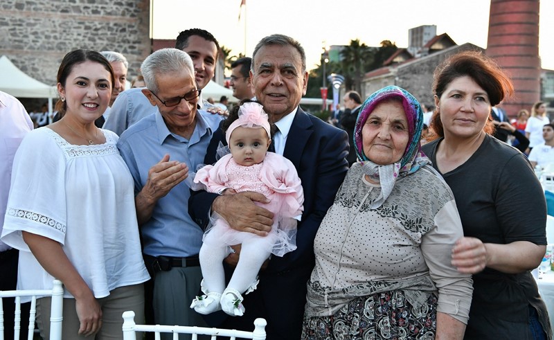 Kocaoğlu'yla özçekim yarışı