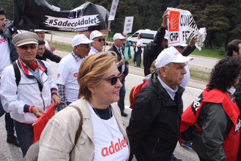 Adalet Yürüyüşü'ne 'Koca' destek