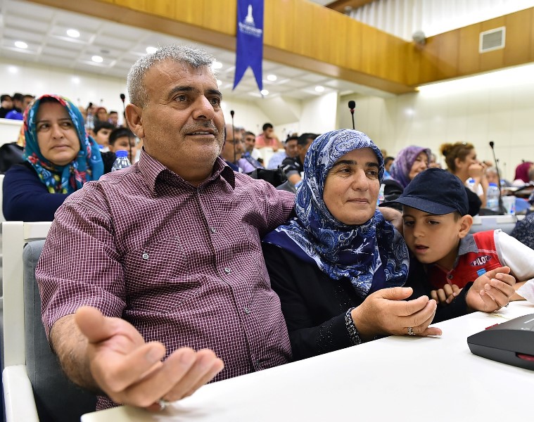 Uzundere'de yüzler gülüyor