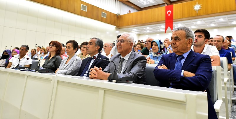 Uzundere'de yüzler gülüyor
