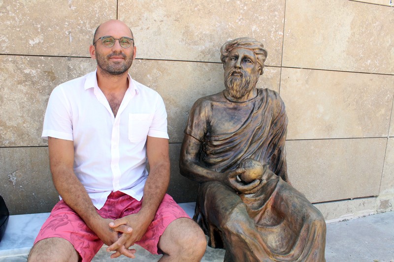 İzmir’de heykel tartışması
