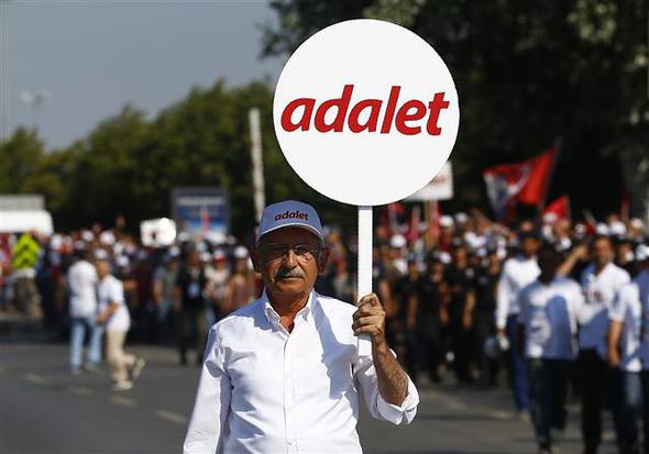 Dünya Maltepe mitingini bu fotoğraflarla izledi