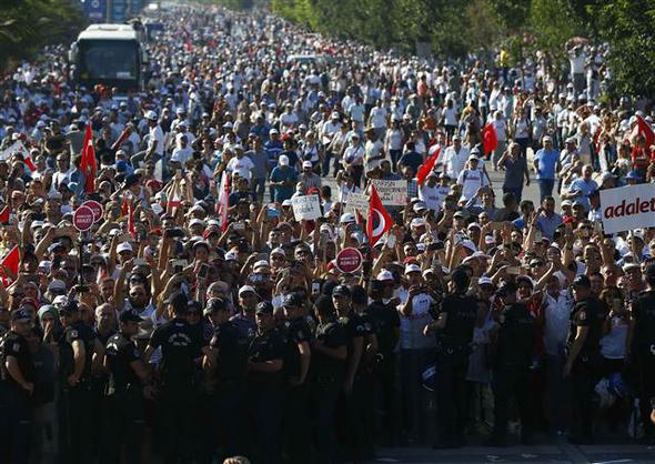 Dünya Maltepe mitingini bu fotoğraflarla izledi
