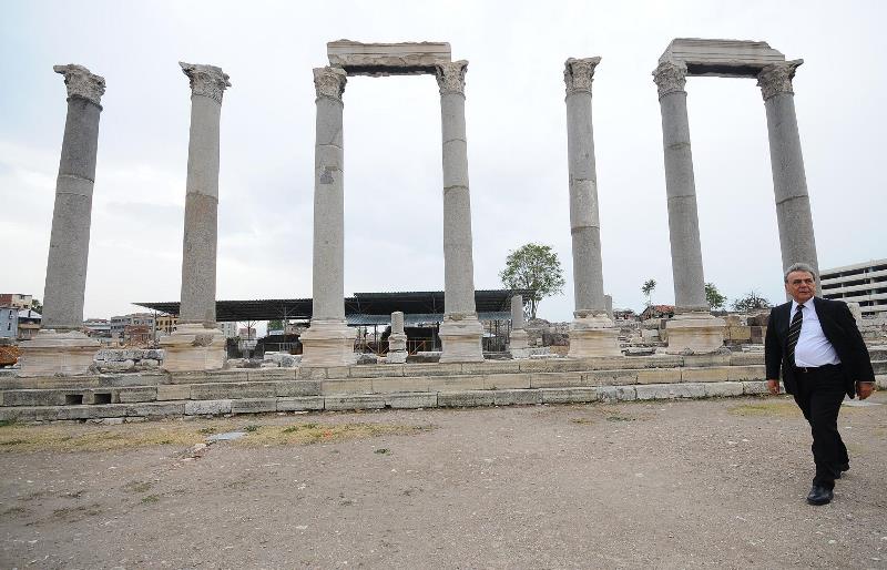 İzmir 'Tarih' yazıyor