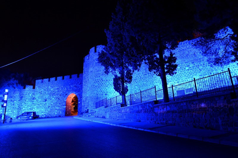 İzmir 'Tarih' yazıyor