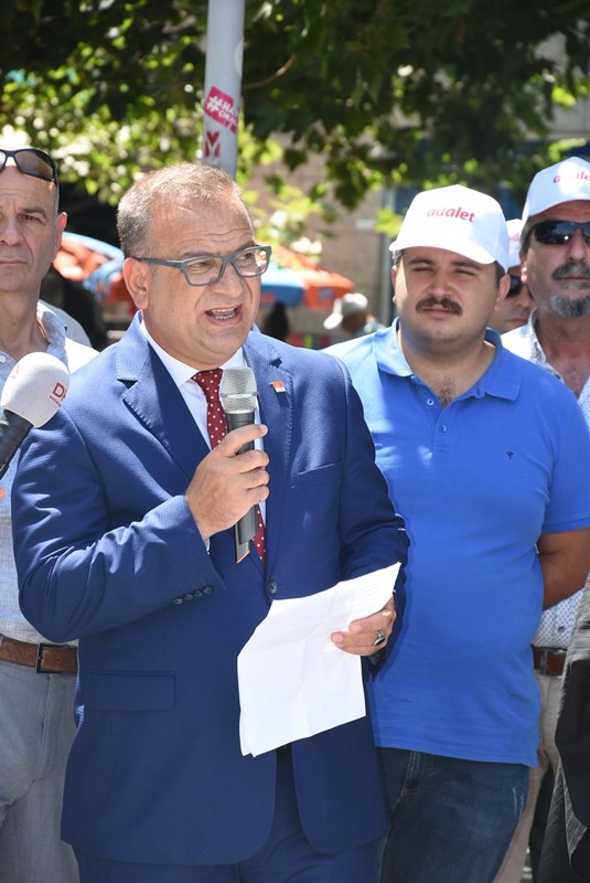 CHP Konak'tan OHAL ve KHK isyanı