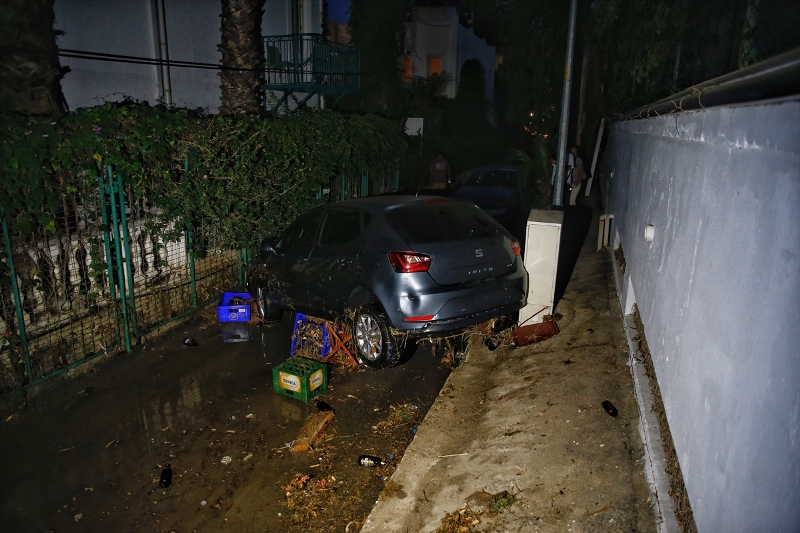 Ege'de 6.3 kabusu