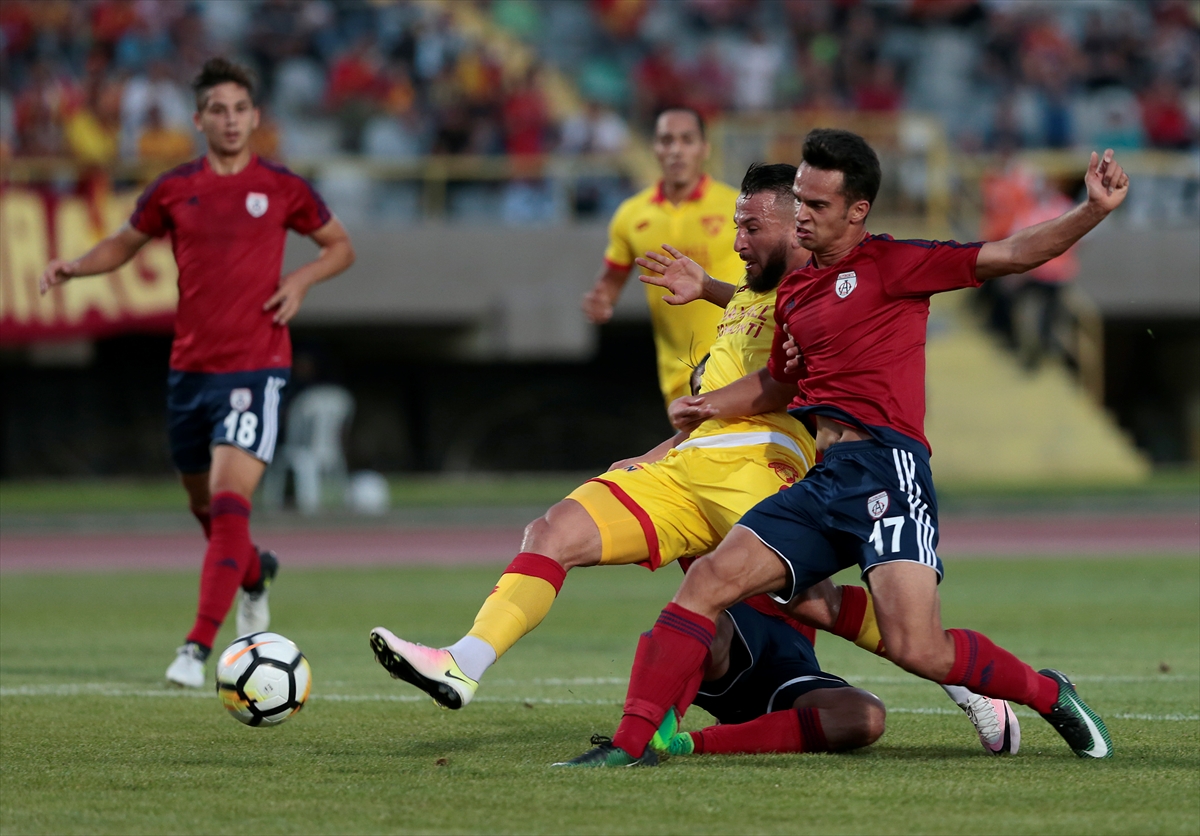 Göz-Göz'e 'şeytan' çarptı: 1-3