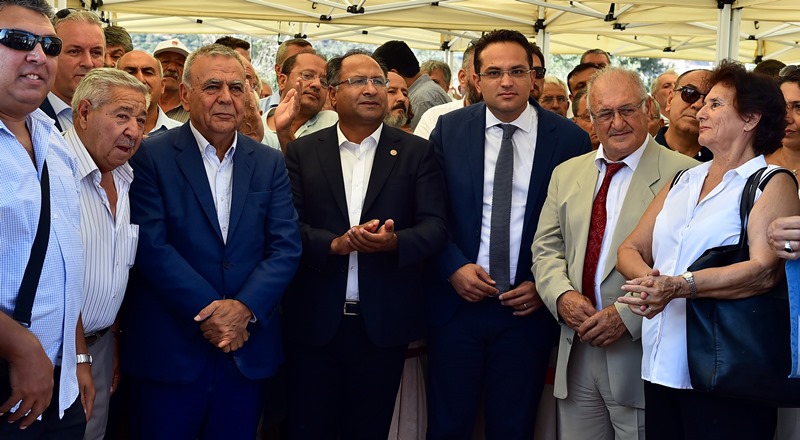 İlk vuruş Başkan'dan