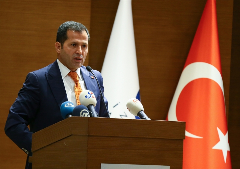 Bilim Sanayi ve Teknoloji Bakanı Özlü, İzmir'de