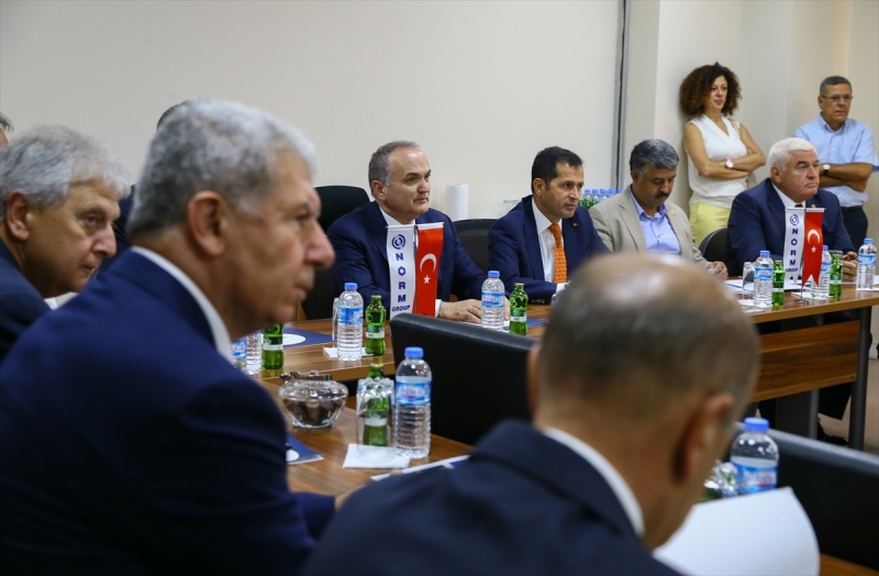 Bilim Sanayi ve Teknoloji Bakanı Özlü, İzmir'de