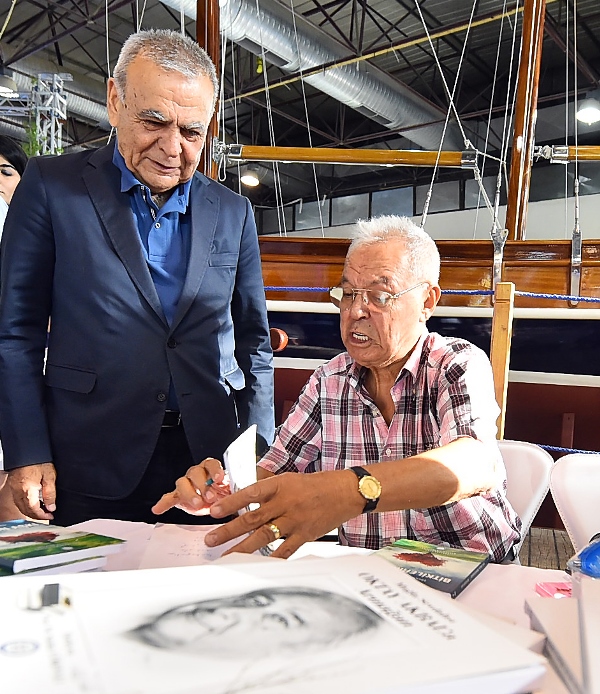 Başkan fuarda yorgunluk attı