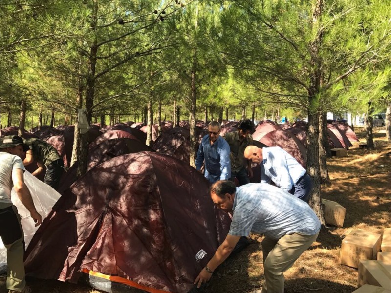 Kurultay alanında 'atletli' başkan