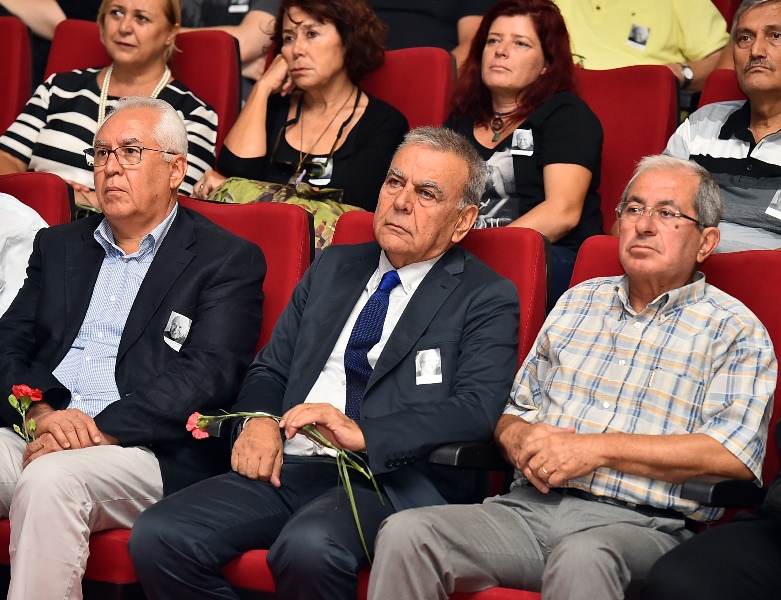 Ustaya hüzünlü veda