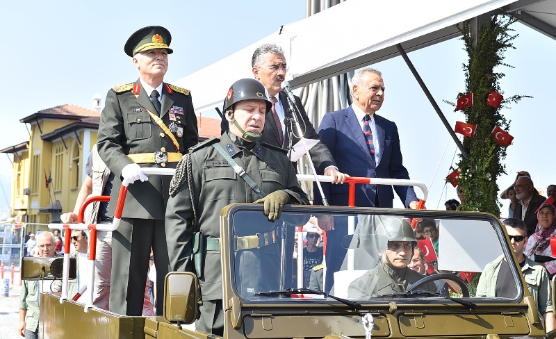 İzmir'de 30 Ağustos coşkusu